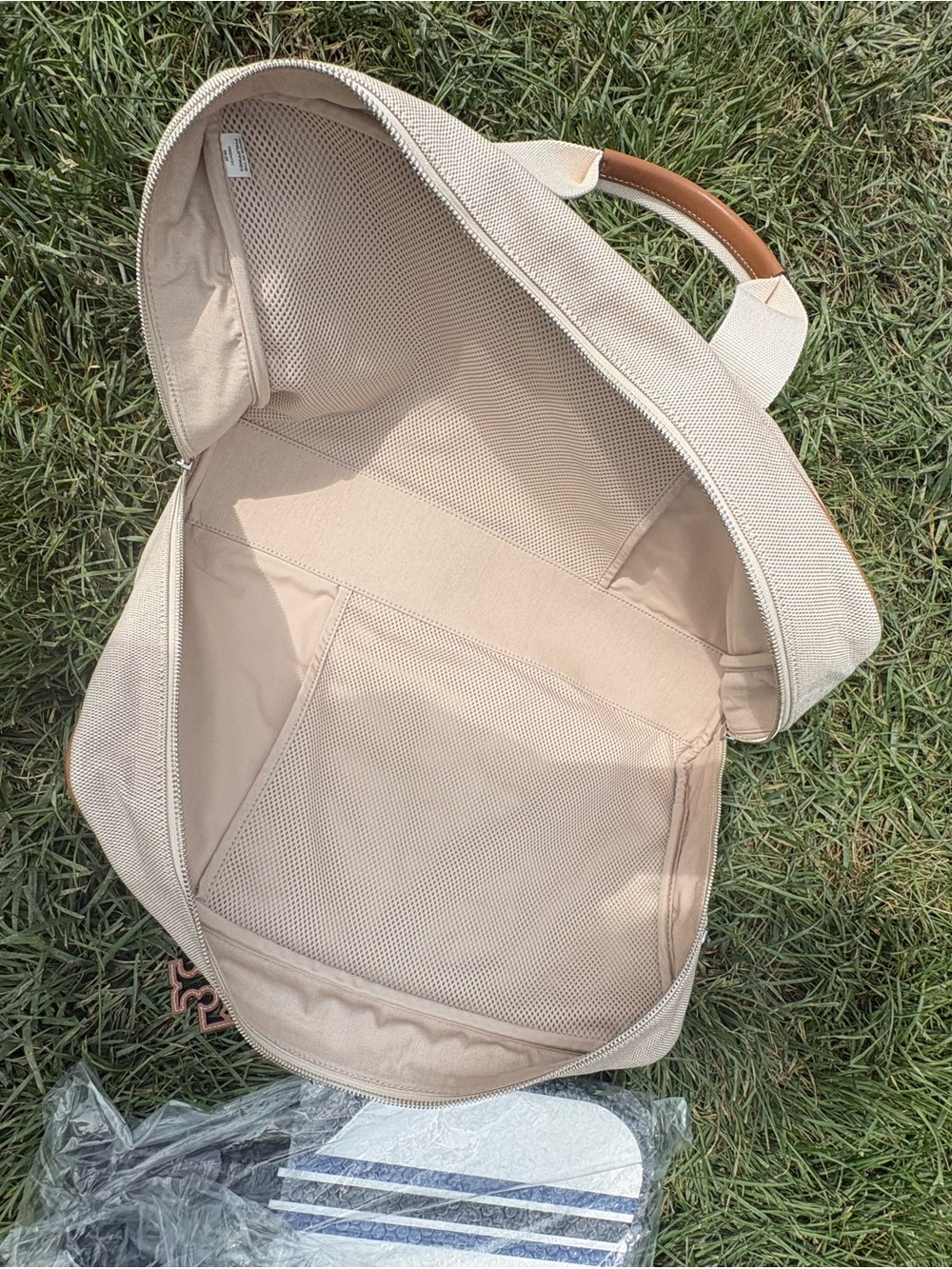 Tory Burch Canvas Pickleball Duffel in Cream with Tan Trim and Logo Charm - Picture 6 of 6